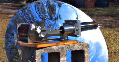 Large Stirling Engine Water Cooled Parabolic Mirror Solar Power Electric Generator