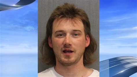 Country singer Morgan Wallen arrested on Broadway for public intoxication