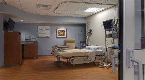 Deaconess Midtown Hospital Unit 4800 ICU Renovation | Work | Hafer