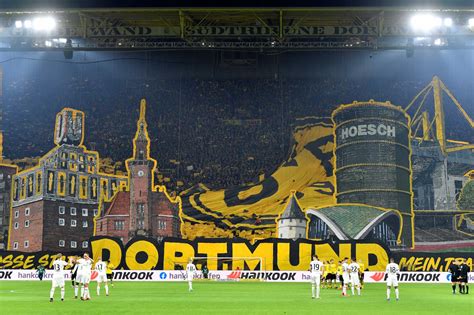 Borussia Dortmund Tifo: Behind the scenes as Ultras…