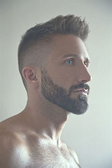 16 Most Attractive Men's Hairstyles With Beards – Hottest Haircuts