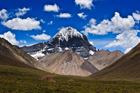 Mount Kailas Massif