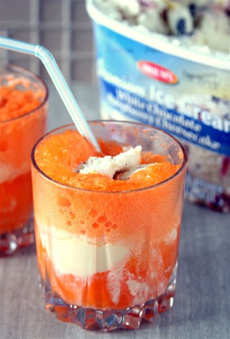 Orange Soda Float / Orange Creamsicle Float - My Cooking Journey | Soda floats, Orange soda ...