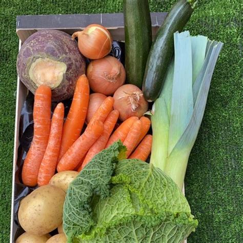 Vegetable box | Mr Emment's Fine Fruit and Vegetable Emporium