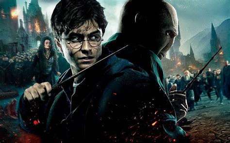 Harry potter and voldemort, the battle of hogwarts HD wallpaper | Pxfuel