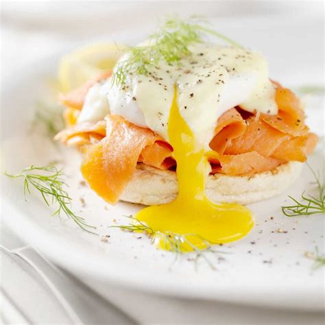 Smoked Salmon Eggs Benedict with Hollandaise Recipe | Sur La Table