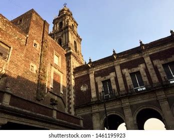 Spanish Colonial Architecture Mexico City Stock Photo 1461195923 ...