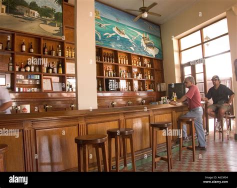 cuba havana cojimar bar of la terraza american writer ernest Stock Photo: 3765251 - Alamy