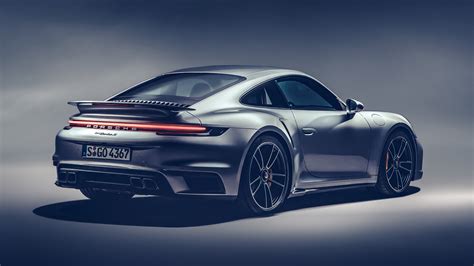 2021 Porsche 911 Turbo S debuts with supercar performance, everyday usability