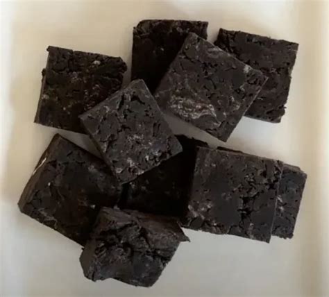 Oreo 'Lumps Of Coal' Recipe | ThatChristmasMagic.com