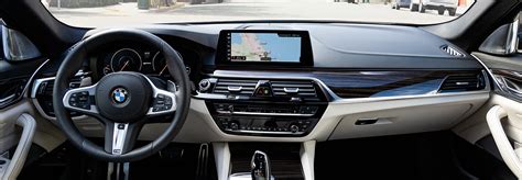 2020 BMW 5 Series Technology Features | Hilton Head BMW