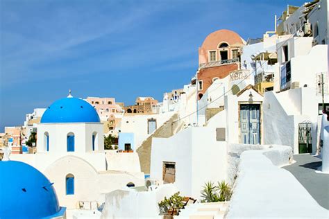 Santorini, Greece | Pedro Szekely | Flickr