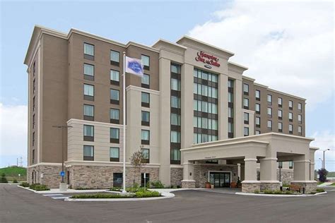 HAMPTON INN & SUITES BY HILTON TORONTO MARKHAM $86 ($̶1̶1̶2̶) - Updated ...