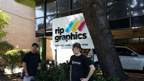 Rip Graphics New Sign - Rip Graphics