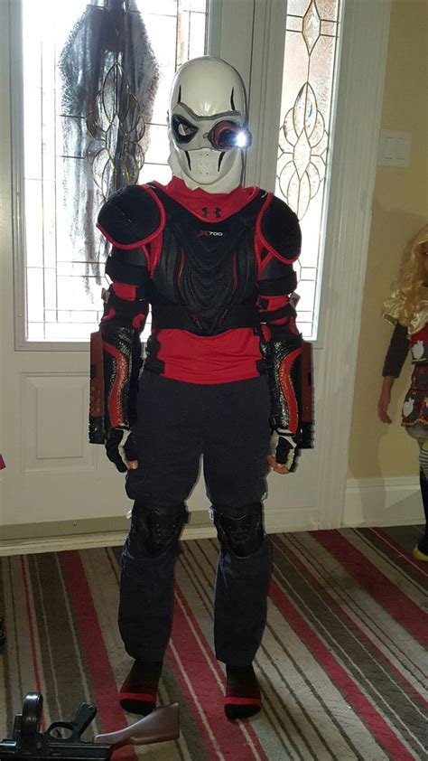 Kids DIY Deadshot costume | Diy superhero costume, Diy costumes kids, Deadshot costume