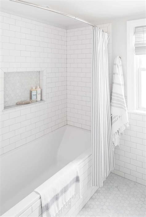 19+ Small Bathroom Subway Tile, Important Ideas!