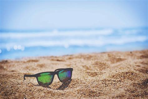 Best Sunglasses for Chillin' on the Beach - The Boardwalk