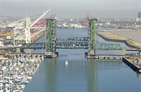 Henry Ford Avenue Vertical Lift Bridge in CA, United States - bridge ...