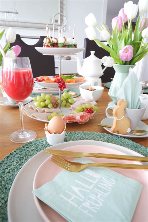 Easter Brunch Table Decorations That Are So Colorful