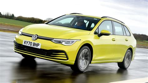 Volkswagen Golf Estate 1.4 TSI review | Auto Express