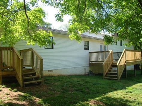 Building a Hay Barn | Design Remodeling: Chattanooga Area Home Improvement