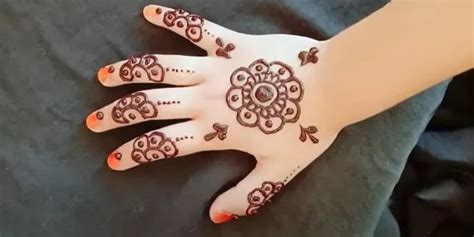 Mehndi Designs For Kids 2024 - Mehndi Design 2024