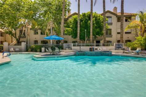 North Scottsdale Vacation Rentals & Apartments from $77 | HomeToGo