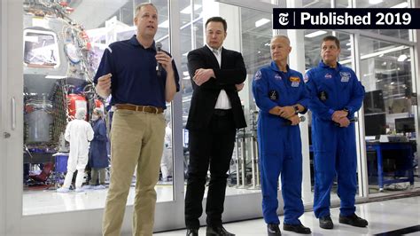 After Sparring, NASA and SpaceX Declare a Shared Mission - The New York ...