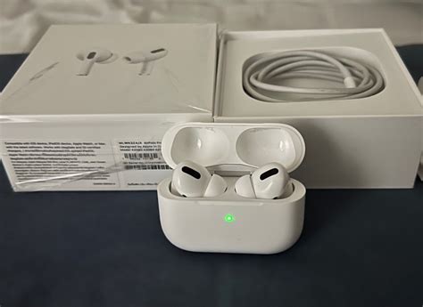 Apple Airpods PRO still with warranty and reciept, Audio, Earphones on ...