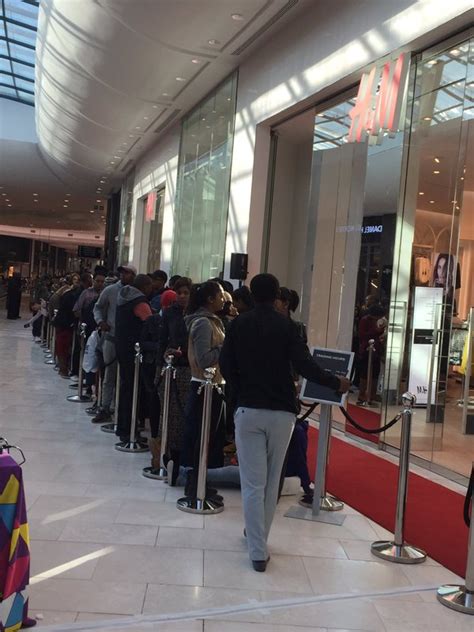 See the huge queues at the Mall of Africa Grand Opening – photos