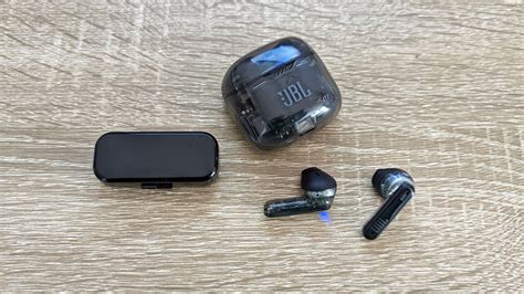 JBL Tune Flex review: earbuds that you can wear two ways | T3