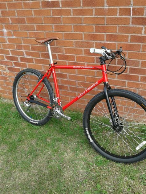 1994 Gary Fisher Marlin, nice and simple http://www.retrobike.co.uk/forum/viewtopic.php?f=6t ...