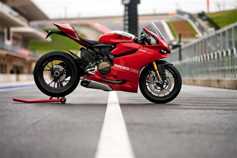 Ducati 1199 Panigale R