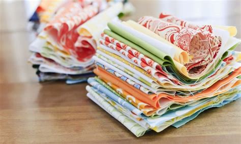 What Is Quilting Fabric? [Best Quilt Materials]