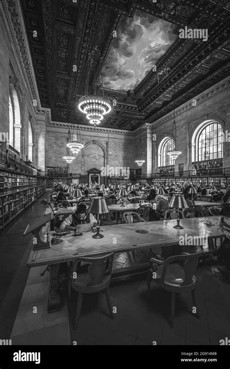 The Rose Reading Room, in the New York Public Library, Midtown ...