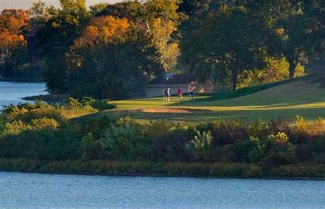 Lake Shawnee Golf Course in Topeka, Kansas, USA | GolfPass