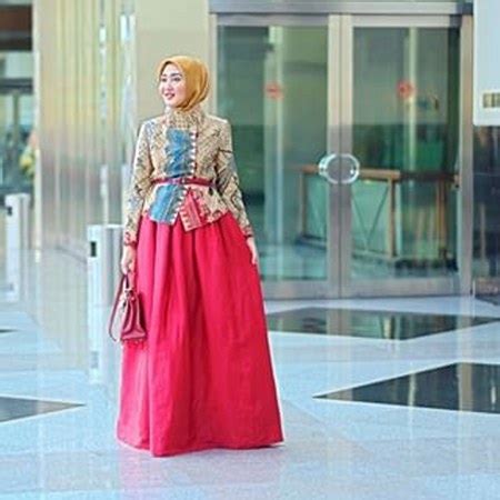 Model Gamis Batik Dian Pelangi - Ragam Muslim