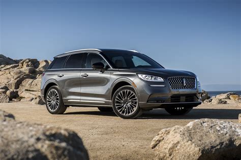 The Best Luxury SUVs Under $40K in 2021 | U.S. News & World Report