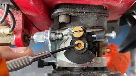 How to Adjust Shindaiwa T242 Carburetor? - Lawn Mowers Wiki