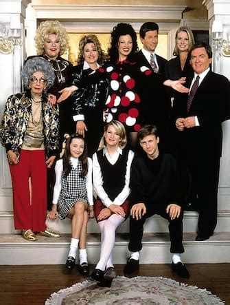 “The Nanny”, the TV series starring Fran Drescher was released in the USA 30 years ago: 10 ...