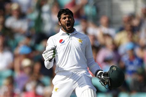 Azhar Ali slams triple century as Pakistan extend dominance on day two