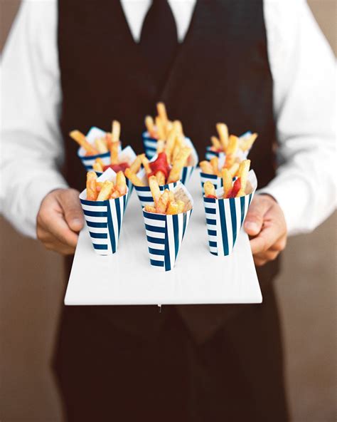 This couple served up classic American snacks at their cocktail hour: french fries and sliders ...