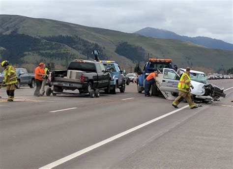 Highway 93 head-on collision kills one - ABC FOX Montana Local News ...