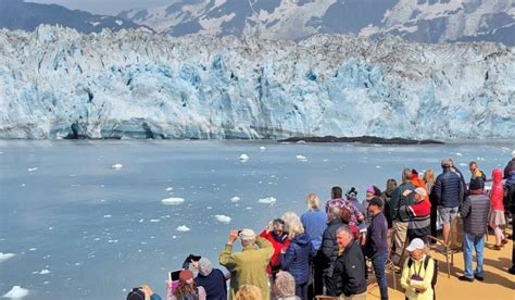 What To Expect On A Hubbard Glacier Cruise - Forever Karen