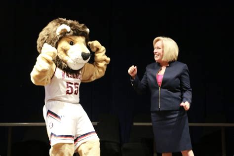 Wally unveiled as new Wallace State mascot