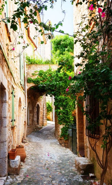 The 10 Most Beautiful Towns In Provence, France. Places To Travel ...