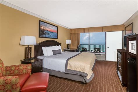 Wyndham Garden Fort Walton Beach Destin | Fort Walton Beach, FL Hotels