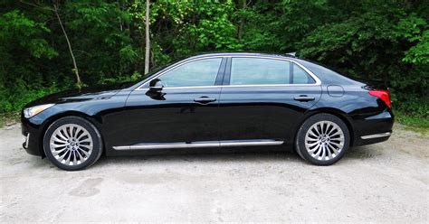 The 2017 Genesis G90 is a luxury sedan at an incredible bargain