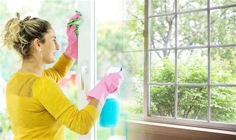 Vinegar for Cleaning: 8 Ways You Can Use It