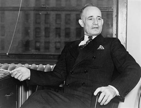 Napoleon Hill • Biography, Facts & 50 Must Read Quotes